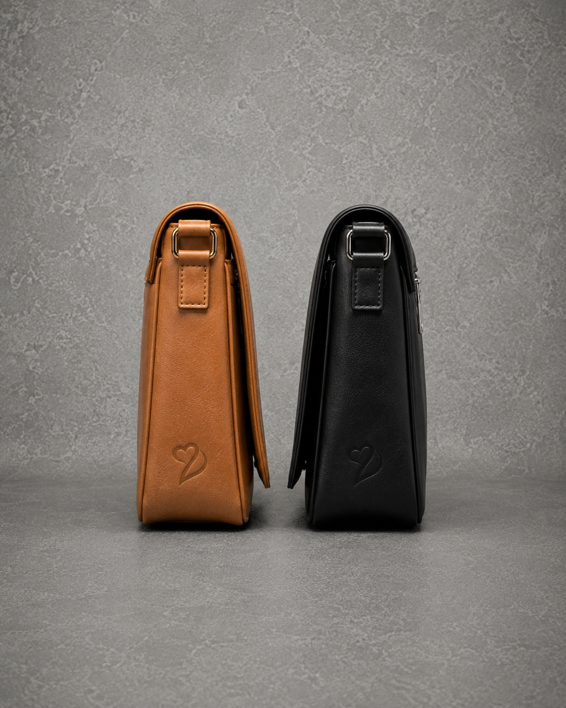 “Pistol Black” Messenger Bag